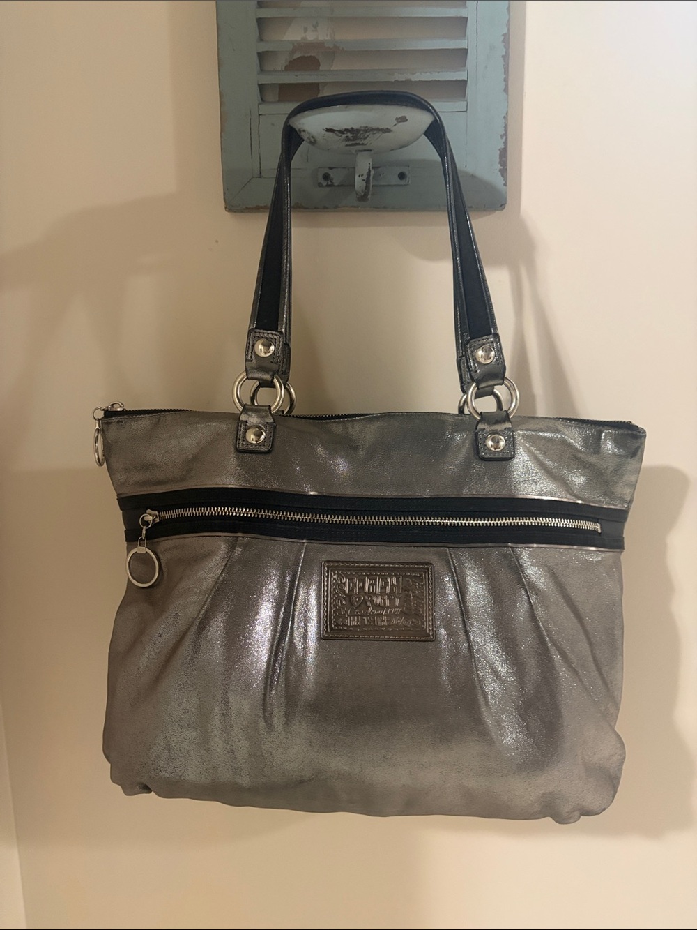 Coach Silver Metallic Leather POPPY Shoulder Bag with Handles